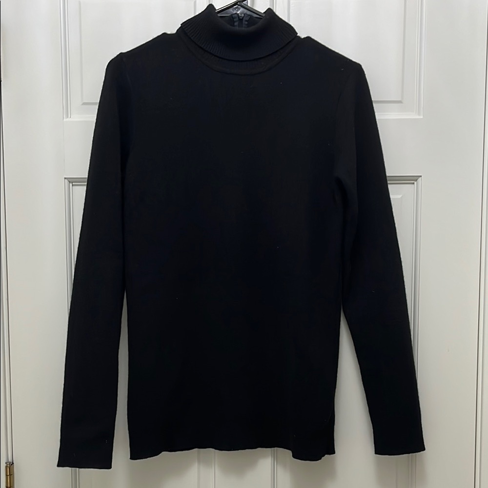 Vintage tallgirls International Wool Blend Turtle Neck Sweater - Size Medium